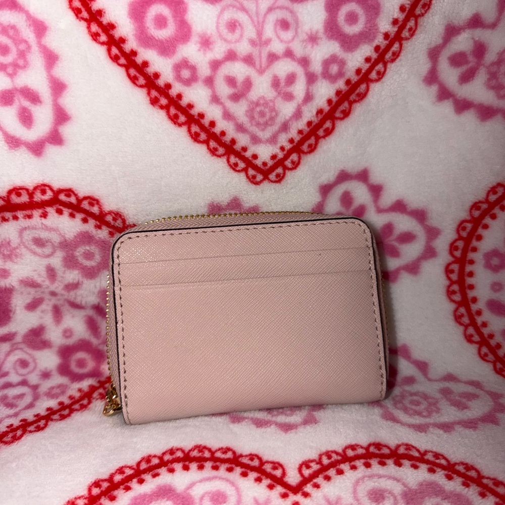 Michael Kors Jet Set Blush Pink Saffiano Zip Card Wallet with Gold Logo - Picture 2 of 3